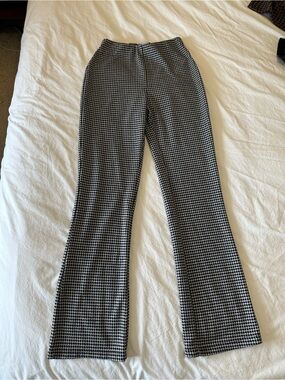 Urban outfitters Women's Black & White Houndstooth Pants